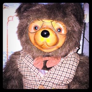 Robert Raikes Bear, Sebastian, 1985 (1 in series)